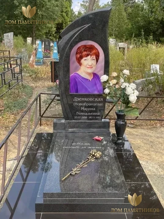Памятник из гранита Элегант 23
